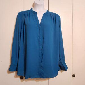 Plus 3X The Limited Blue Ruched Shoulder Hidden Button Long Sleeve Blouse NWT